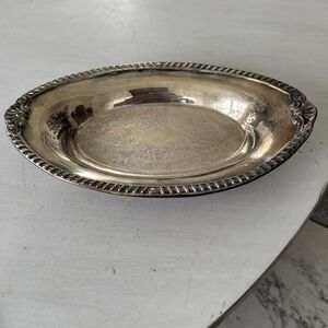Vintage Sheridan Silverplate Serving Dish Grapevine Footed Rare Beautiful Dish